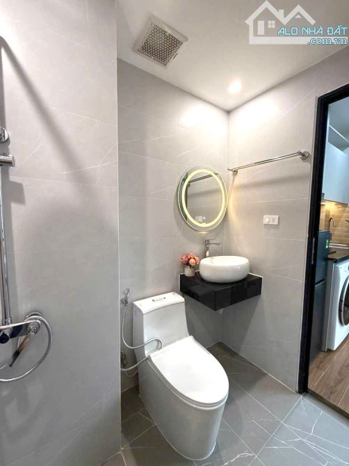 HIẾM - BÁN TÒA NHÀ PHỐ VĂN CAO 60M2 - 7 TẦNG THANG MÁY - 5.4M MẶT TIỀN- PHÂN KHÚC 21 TỶ