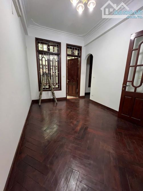 🏠 **CẦN BÁN GẤP NHÀ PHỐ TRƯƠNG ĐỊNH - 5 TẦNG KHUNG CỘT CHẮC CHẮN - GIÁ TỐT 4.95 TỶ** - 2