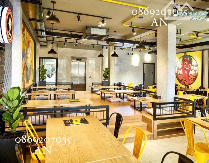 Cho thuê nhà 172 Trần Hưng Đạo Quận 1 DT 8x25m trệt 4 lầu Giá thuê 399 triệu - 2