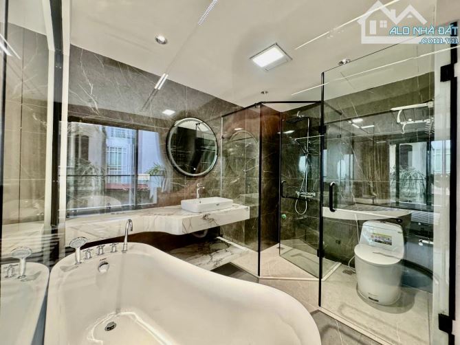 Bán Nhà Nguyễn Văn Cừ 65m2-hơn 17 tỷ-7 TẦNG THANG MÁY-FULL NỘI THẤT-ĐẶC QUYỀN TỐI THƯỢNG - 2