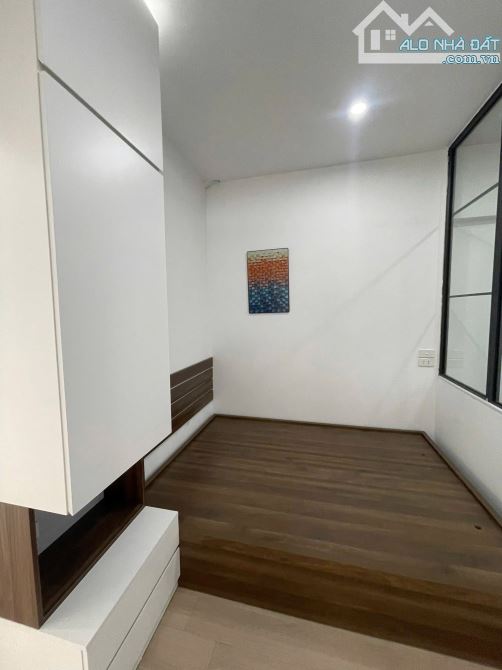 Giảm chào 200 Triệu💥Tập thể Láng Hạ💥70m2💥2Ngủ+WC💥Nhà Đẹp💥Nhỉnh 3 Tỷ Thương Lượng - 2