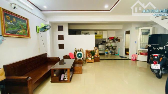 🏡 BÁN GẤP NHÀ 3 TẦNG KIỆT RỘNG – SÁT TRỤC LÊ DUẨN – MẶT TIỀN 6,5M - 2