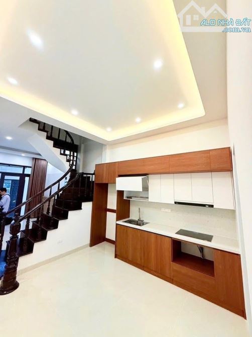 NHÀ ĐẸP Ở NGAY CỔ NHUẾ BẮC TỪ LIÊM 4 TẦNG 48M2 Ô TÔ GẦN NHÀ VÀI BƯỚC RA PHỐ - 2