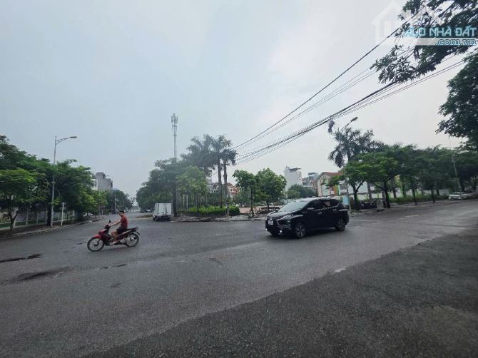 THƯỢNG THANH,LONG BIÊN 14tỷ 75m ĐẤT,MẶT TIỀN 6m,VỈA HÈ KINH DOANH - 3