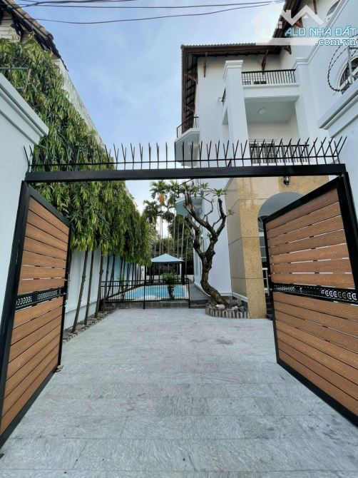 Bán biệt thự hiếm Xuân Thủy , Thảo Điền Quận Thủ Đức Dt -12x29 -CN 342m2 -bán 60tỷ !! - 3