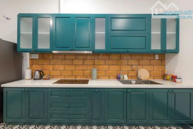 Bán nhà 3 tầng mặt tiền Trần Nguyên Hãn khu phố Hàn dt 80m2 - 3