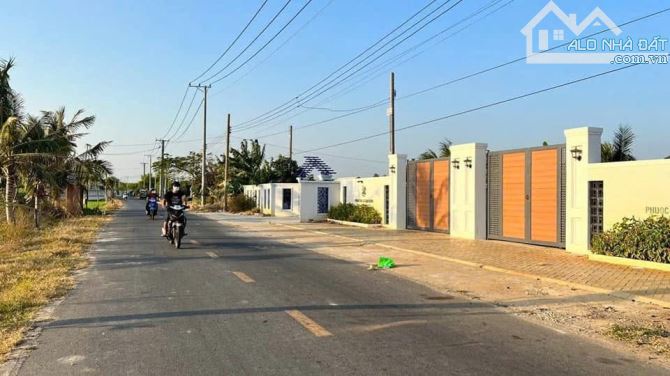 ÔNG ANH KẸT TIỀN BÁN GẤP LÔ ĐẤ 2967M2 NGAY TRUN TÂM THỊ TRẤN PHƯỚC HẢI. - 3