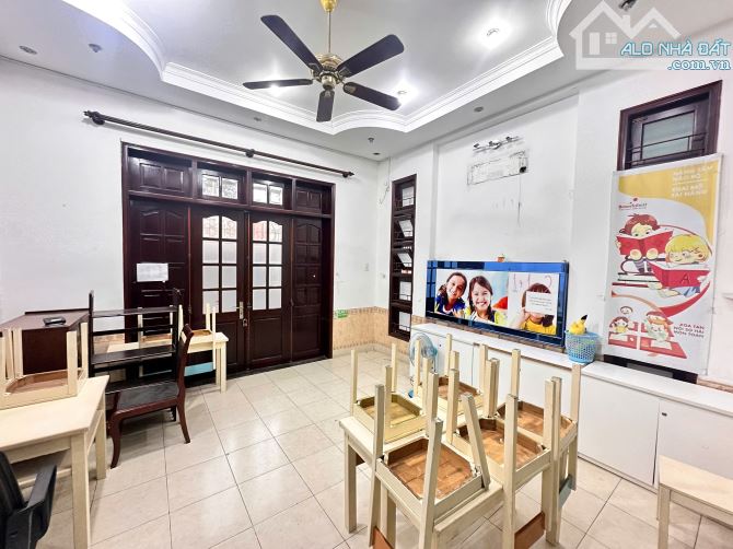 21 TỶ- BÁN BIỆT THỰ (13X15.5m) 200m2 -mặt tiền đường số ,p.hiệp phú ,tp.thủ đức . - 3