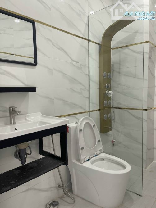 BÁN GẤP CĂN GÓC 43 PHÒNG – HẺM XE HƠI LÝ THƯỜNG KIỆT – TÂN BÌNH DT:7x32 KC:Hầm 5 Tầng - 3