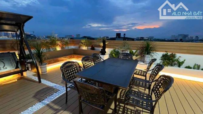 BÁN CĂN HỘ DÒNG TIỀN PHÚ ĐÔ - Ô TÔ ĐỖ CỬA - 3 THOÁNG - 24 PHÒNG - 88M2 - 6 TẦNG - MT 5.7M - 3
