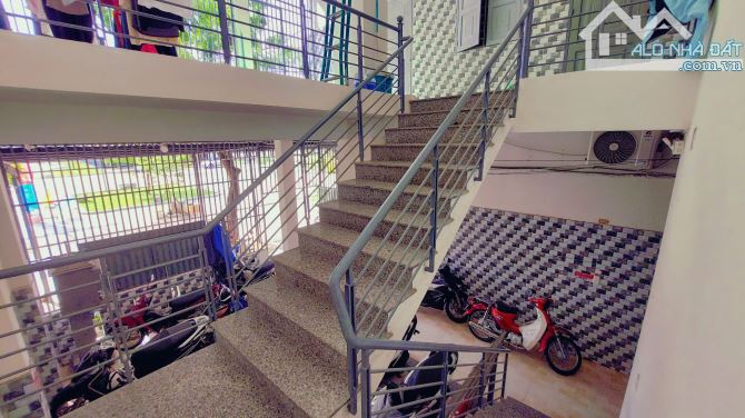 DÃY TRỌ MẶT TIỀN LÊ TRUNG ĐÌNH - 250M2 - 2 TẦNG - 23 PHÒNG - DT:50 TRIỆU/THÁNG - 11.9 TỶ - 3