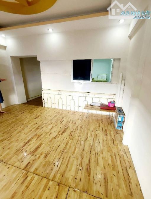 Bán nhà giá đất Kinh Dương Vương 50m2 chỉ nhích nhẹ 4 tỷ, hoàn công đủ - 3