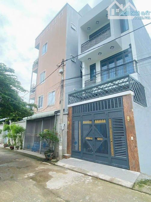 Bán Đất gần đường Hoàng Diệu 2-Linh Trung Thủ Đức,Gần Đại Học Ngân Hàng-NGANG 8M,Hẻm 5M - 3
