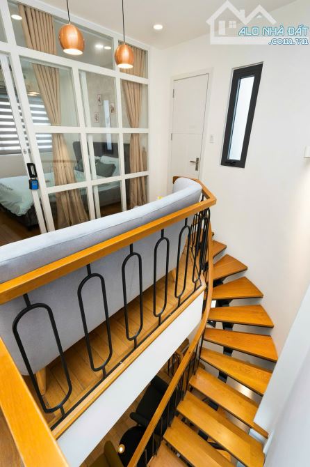 Kẹt tiền Cần bán gấp nhà đẹp 4 tầng Nguyễn Thị Minh Khai, ĐaKao Q1 - Chỉ 13,5 tỷ - 3