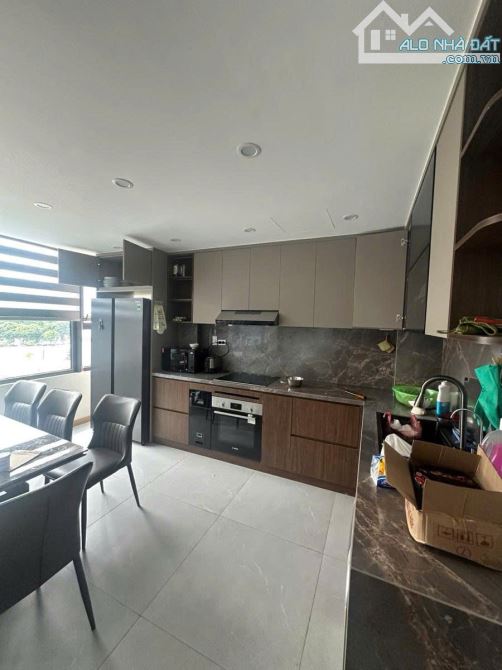 NGUYỄN THỊ ĐỊNH - DT 46M2 x 6T - MT 4,1M - 36,9 TỶ-MẶT PHỐ-VỈA HÈ-KD SẦM UẤT TẠI NHÀ - 3