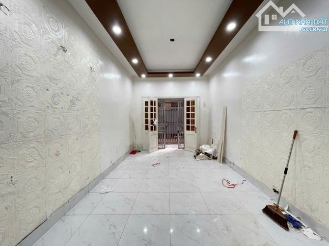Bán nhà Hoa Lư - Hai Bà Trưng, Dt 46m2, 4t, mt 4m, 12.8 tỷ, kinh doanh. - 3