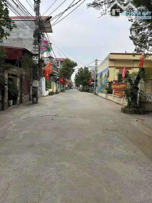 SIÊU PHẨM PHÂN LÔ - Ô TÔ TẢI TRÁNH - KINH DOANH - VỊ TRÍ VÀNG TRONG THÔN PHÚC THỌ - XÃ ĐÔN - 3