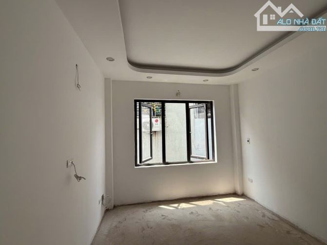 Bán nhà Ngũ Hiệp 40m 5 t nhà mới nội thất đẹp khu vực tiềm năng cao giá 6.2 tỷ - 3