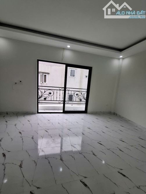 Nhà mới Nam Phù 45m 4 tầng thiết kế đẹp hiện đại ô tô đỗ cổng tiện ích sẵn 5.55 tỷ - 3