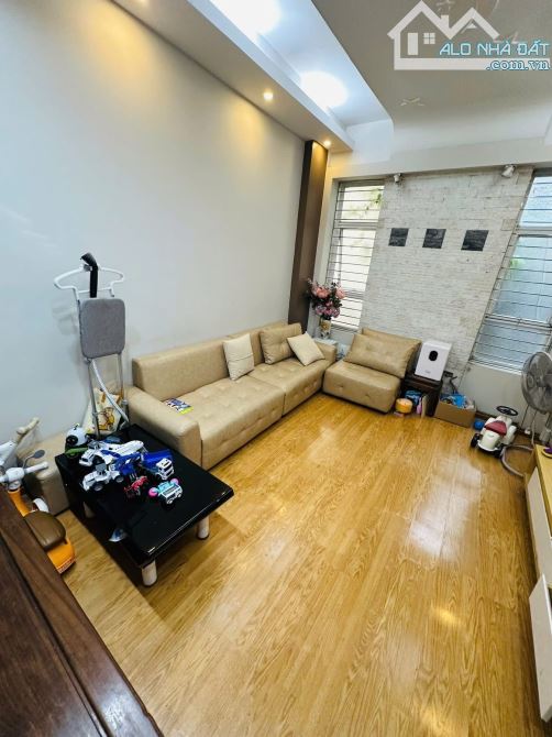🏡 BÁN NHÀ QUAN THỔ 3 – 51M² x 4 TẦNG – 2 MẶT THOÁNG – GẦN PHỐ – GIÁ 11 TỶ 🏡 - 4