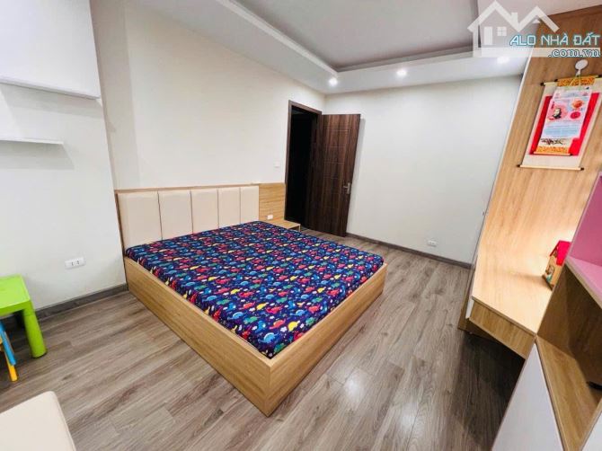 CC 15B ĐÔNG QUAN - T10 CĂN GÓC - 3 NGỦ - FULL NỘI THẤT - VIEW ĐẸP THOÁNG SÁNG - TIỆN ÍCH - 4