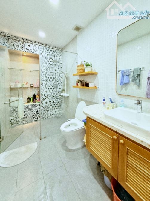 HIẾM nhà 5 tầng hẻm xe hơi Ba Tháng Hai, Q10, 56m², 4.2x13m, full nội thất cao cấp – 16 tỷ - 4