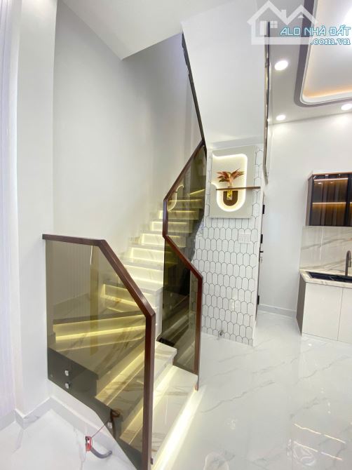 Bán nhà ngay Cây Gõ Quận 6 - 3tầng btct 4x8m giá 4.85tỷ - 4