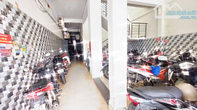 DÃY TRỌ MẶT TIỀN LÊ TRUNG ĐÌNH - 250M2 - 2 TẦNG - 23 PHÒNG - DT:50 TRIỆU/THÁNG - 11.9 TỶ - 4
