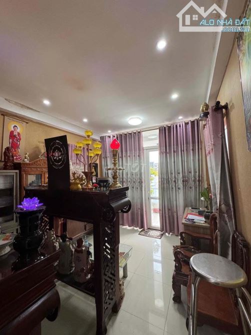 Bán nhà 4 Tầng - Trường Chinh, ngay Bảy Hiền, DT 3.7 x 15.5 - 57m2 - giá 7.6 tỷ TL - 4