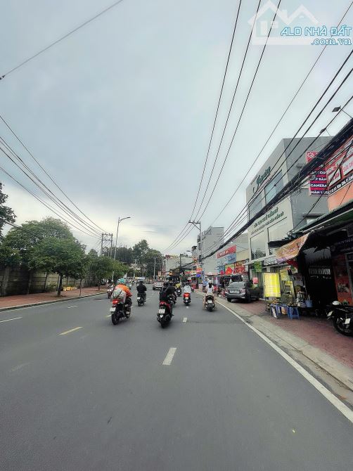 Bán Đất gần đường Hoàng Diệu 2-Linh Trung Thủ Đức,Gần Đại Học Ngân Hàng-NGANG 8M,Hẻm 5M - 4
