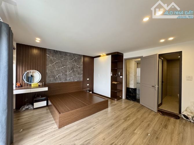 Bán nhà riêng 6 tầng thang máy,ô tô 7 chỗ,Đàm Quang Trung,Long Biên, giá 11,6 tỷ - 4