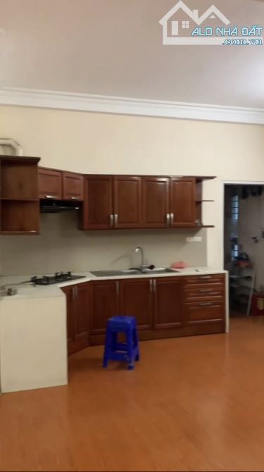 Nhà Bát Khối Thạch Bàn 120X4T, MT 6m, nở hậu 6.4m ô tô tránh, gần Tái Định cư chỉ 18.5 tỷ. - 4