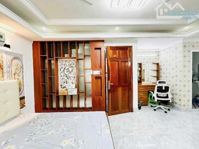 Bán biệt thự 5 tầng, thang máy, mặt tiền nhựa 10M, Sát Phan Huy Ích, Gò Vấp, Nhỉnh 14 Tỷ - 4