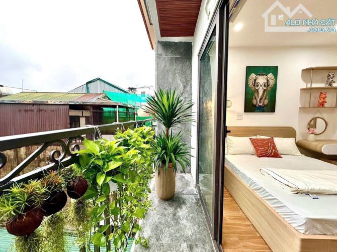BÁN NHÀ QUAN HOA - NGUYỄN KHÁNH TOÀN TÒA CHDV 7TẦNG 220M2 39PH, DÒNG TIỀN 250TR/THÁNG - 4