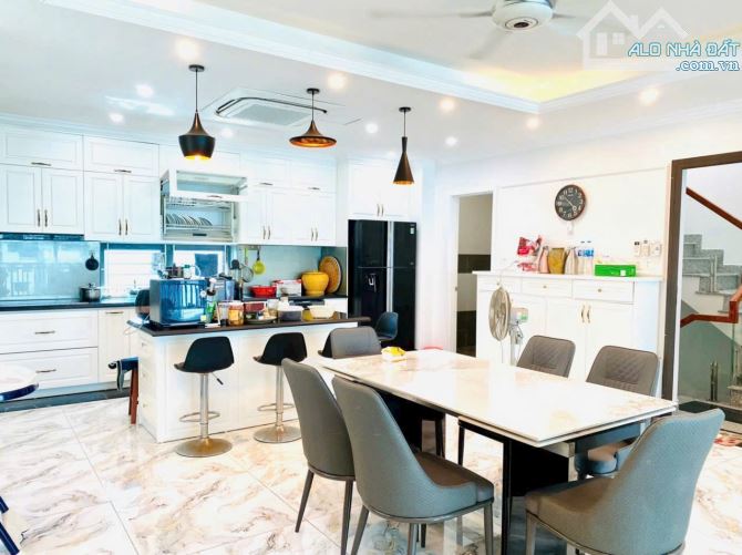 Biệt Thự 6 Tầng Thang Máy – Trung Tâm Lê Hồng Phong, Cạnh BigC - 4