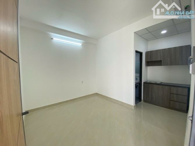 Bán Căn Hộ Dịch Vụ Mặt Tiền khu Lê Văn Quới, 232m2, 6 Tầng, 28 phòng, thu nhập 120 triêụ - 4