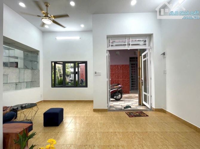 Nhà 1 trệt 1 lầu 2PN đường 339 đỗ xuân hợp Q9 sổ hồng riêng giá rẻ - 5