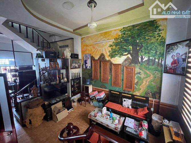 Cách Quang Trung 20m - Nhà 3 lầu góc 2 mặt thoáng, 220m2 sàn, Nở hậu 7m5 giá chỉ 3 tỷ 8 - 5