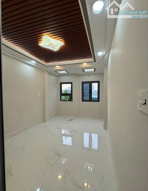 NHÀ ĐẸP, HẺM ÔTÔ, SỔ ĐẸP - KDC BÀU CÁT 2 - 37m2, 3 TẦNG - 4 TỶ - 5