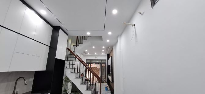 Bán nhà Bạch Mai 34m2, 4T, mt 3.3m mới đẹp đầy đủ đồ, ngõ thông, thoáng sáng. Giá 7.6 tỷ - 5