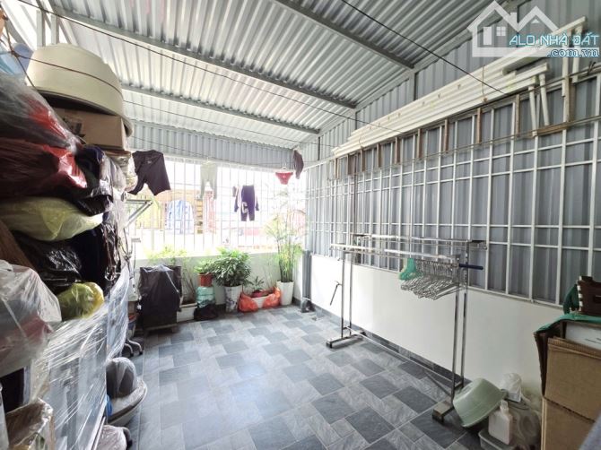 Cống Vị, lõi Ba Đình - Nhà chất - 6 tầng thang máy- Gần ô tô - 35m - Nhỉnh 10 tỷ - 5