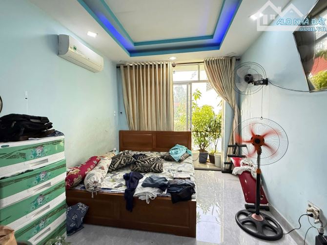 CƯ XÁ NGUYỄN TRUNG TRỰC - 3/2 QUẬN 10, 41M1 5 TẦNG CẠNH Ô TÔ TRÁNH - 6