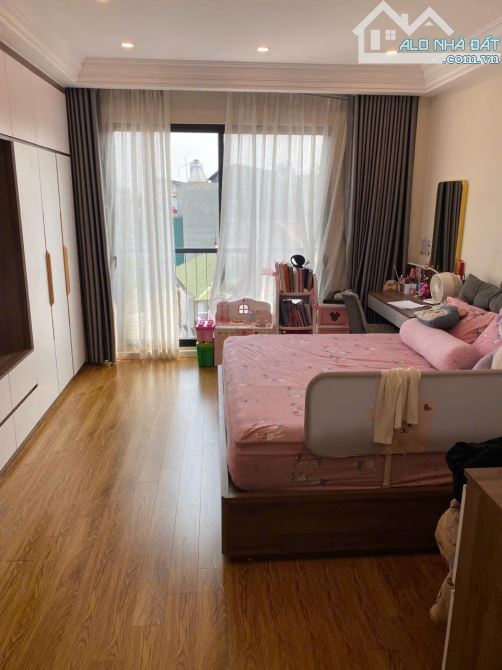 BÁN NHÀ MỚI NGUYỄN SƠN – TRUNG TÂM – NỞ HẬU – 40M2 CHỈ 14,3 TỶ - 6