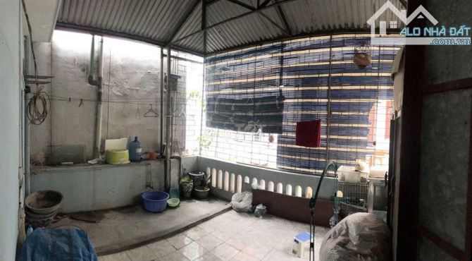Cho thuê nhà riêng 3 tầng ,hoàng văn thái, khương trung 8.5 triệu/tháng Cho thuê nhà riêng 3 tầng ,hoàng văn thái, khương trung 8.5 triệu/tháng