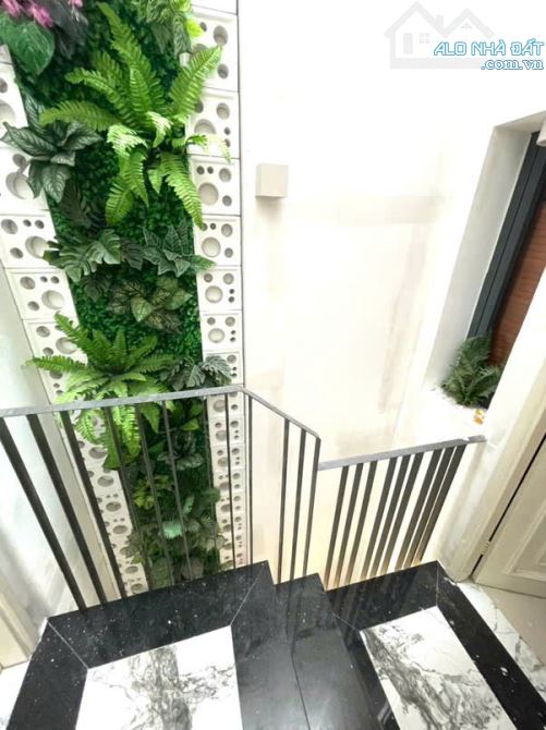 NHÀ MỚI, SỔ ĐẸP, FULL NỘI THẤT - 4.5x16m, 5 TẦNG - TRƯỜNG CHINH - 7,9TỶ - 7