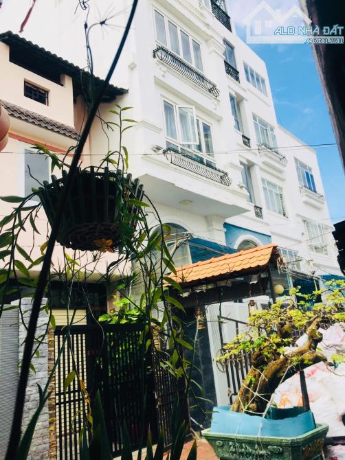 BIỆT THỰ GỖ LÂU ĐỜI Q4 HƠN 100 NĂM SIÊU PHẨM TĂNG GIÁ THEO THỜI GIAN KẾ BÊN TOÀN LÀ CHDV V - 7