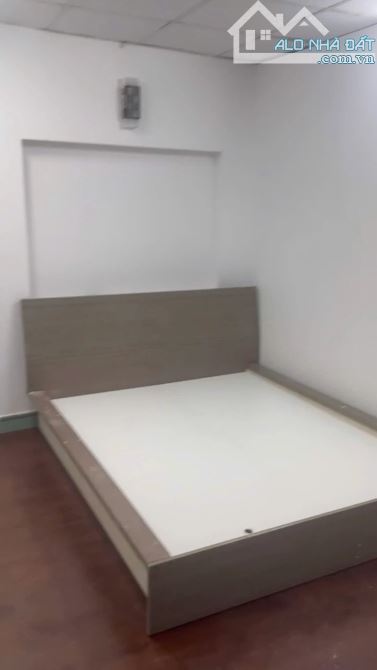 Nhà 2 tầng gần biển Mỹ Khê, mặt tiền Nguyễn Duy Hiệu - 7