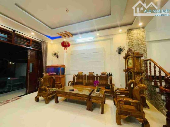 💥 NHÀ 3 TẦNG M.T BÙI XƯƠNG TRẠCH – C.Ẩ.M L.Ệ – 125M² – TẶNG NỘI THẤT – CHỈ 7,2 T.Ỷ - 7