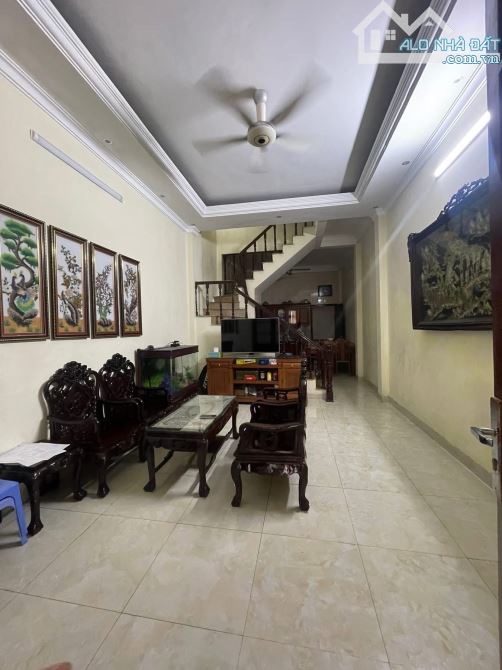 Bán Nhà Phân Lô Trung Phụng 55m2, 5 Tầng, MT 4m, Vỉa Hè - Ô Tô Tránh Giá 17,7 Tỷ - 7