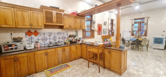 Bán biệt thự xịn xò thành phố biên hòa  + diện tích đất: 15x20  + hiện trạng 1 trệt 2 lầu - 7